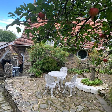 Cobweb Hall Okehampton Exterior foto